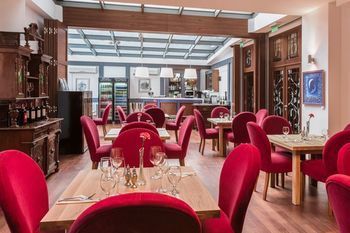 Dyplomat Hotel 4*