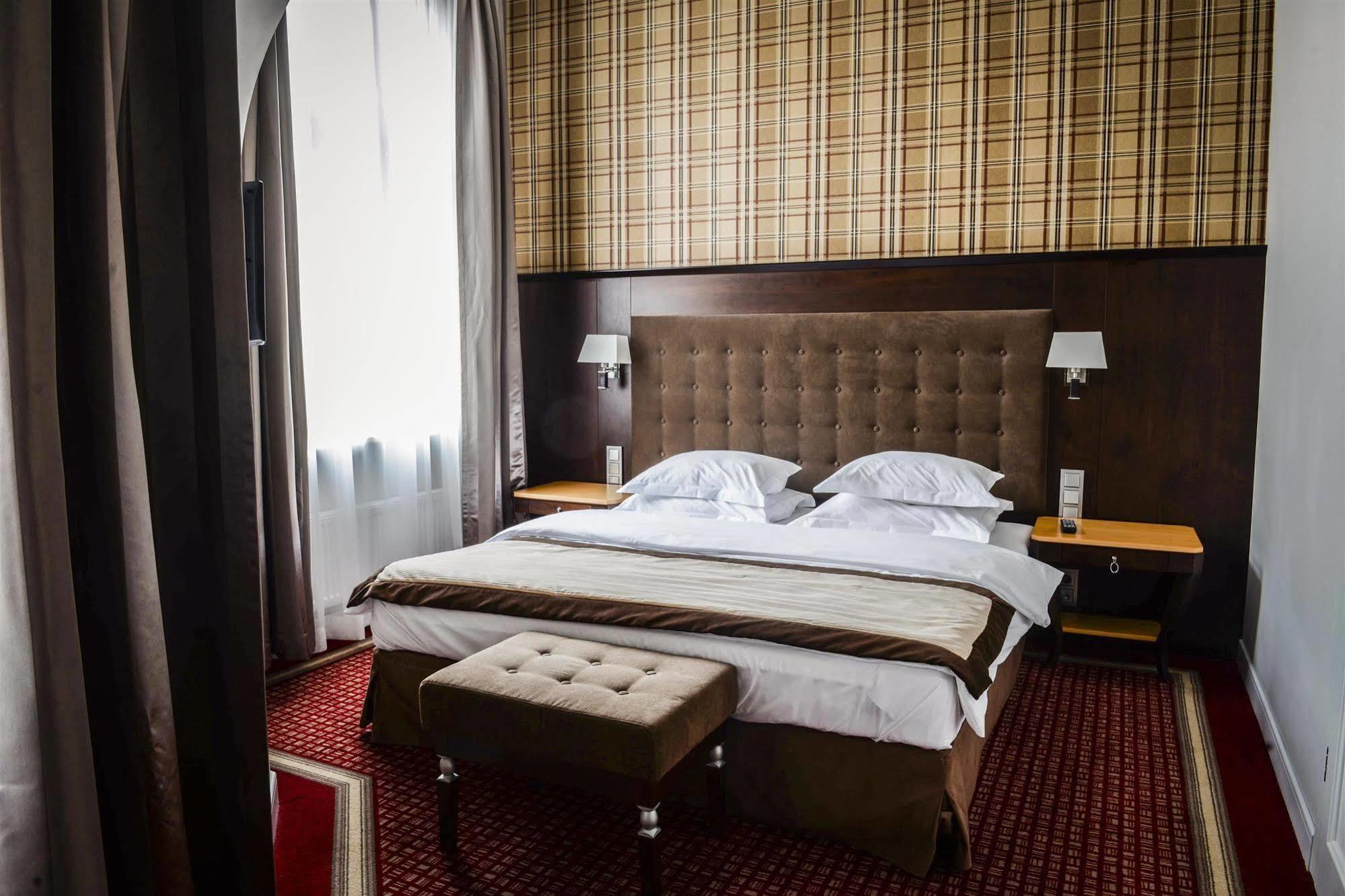 Dyplomat Hotel 4*